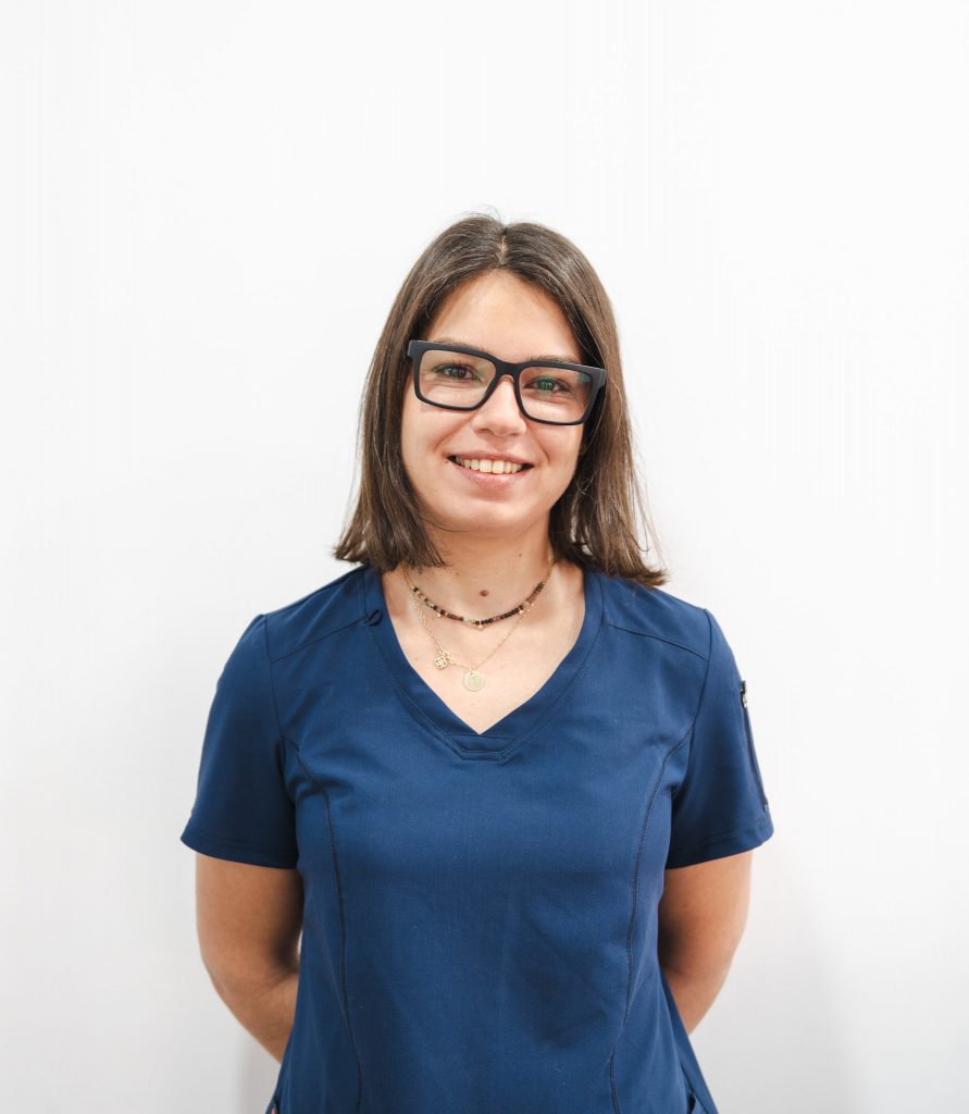 Teresa Echegaray, fisioterapeuta osteópata de FisioSport Alicante